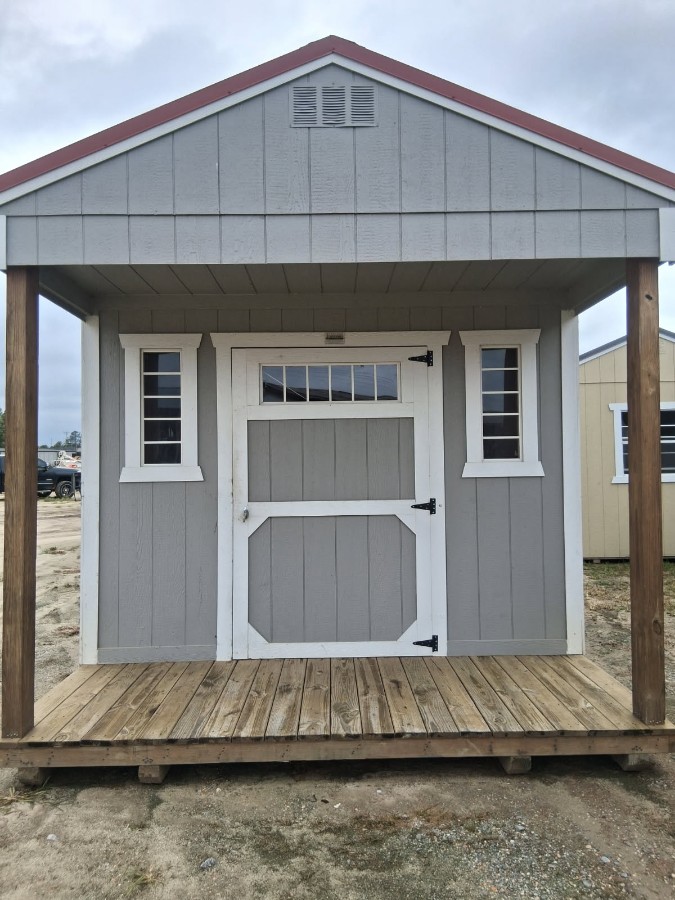 Play House - 10x12